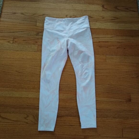 Athleta High Rise Swirl Chaturanga 7/8 Tight EUC M - Picture 3 of 4